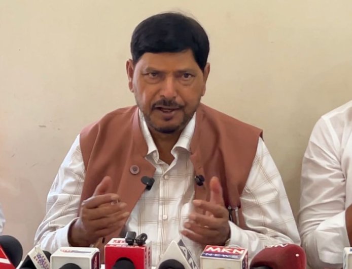 इराण-इज्रायल युद्धावर रामदास आठवले यांची शिर्डीत मोठी प्रतिक्रिया